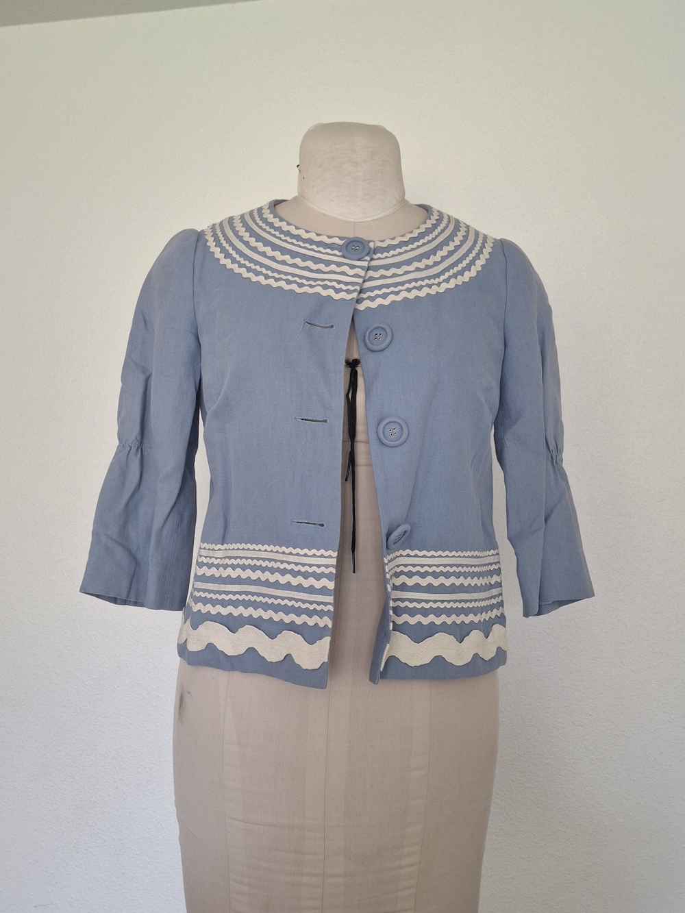 Vintage-Inspired Moschino Light Blue Women's Blazer with Cream Trim
